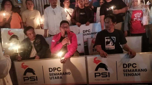 Aksi Bakar Lilin dan Segel Kantor PSI Semarang: 13 DPC Mundur dari Pengurus, Kecewa Laporan ke Kaesang Tak Digubris Pusat!