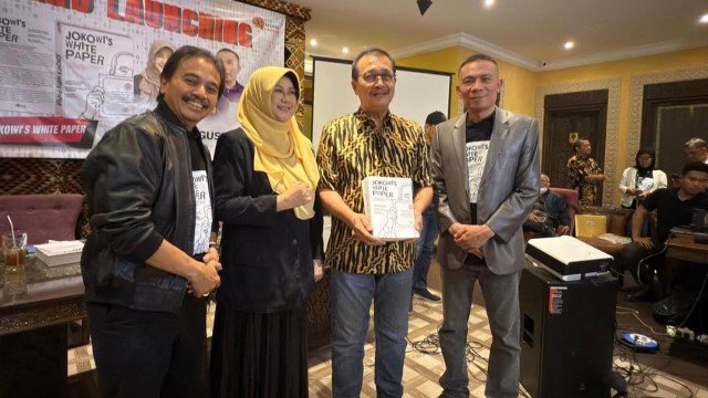 Jokowi Makin Kejang? Kubu Roy Suryo Cs Hadirkan Eks Wakapolri Oegroseno Jadi Saksi Ahli Kasus IjazahPalsu