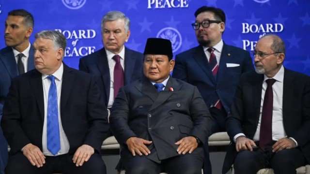 Prabowo Jelaskan Alasan Indonesia Gabung ‘Board of Peace’ Saat Bertemu Sejumlah Tokoh