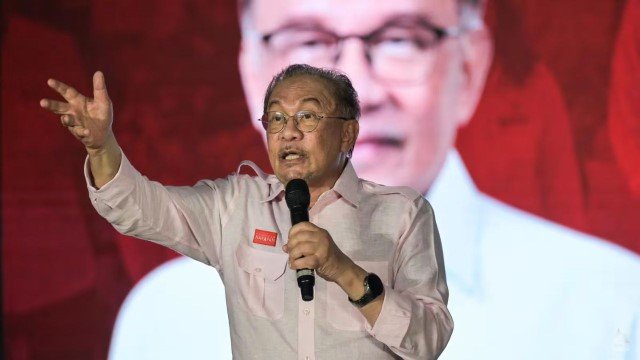 Politik Malaysia Membara! Anwar Ibrahim Tabuh Genderang Perang, Ancam Bubarkan Parlemen