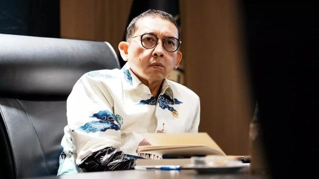 Rupiah Tembus Rp18.000, Fadli Zon Pasang Badan Bela Prabowo: Depresiasi RI Tak Ada Apa-Apanya Dibanding Lira Turki!