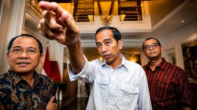 Dulu Bela Habis-Habisan, Kini Nama Akbar Faizal Ikut Terseret Soal Polemik Ijazah Jokowi!