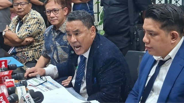 Hotman Paris Ngamuk Besar: Febrie Langsung Diviralkan Tanpa Dipanggil Sebelum Jadi Tersangka!